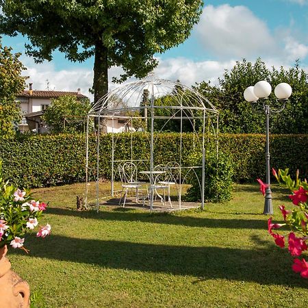 Hotel Ristorante La Lanterna Castelnuovo di Garfagnana Luaran gambar
